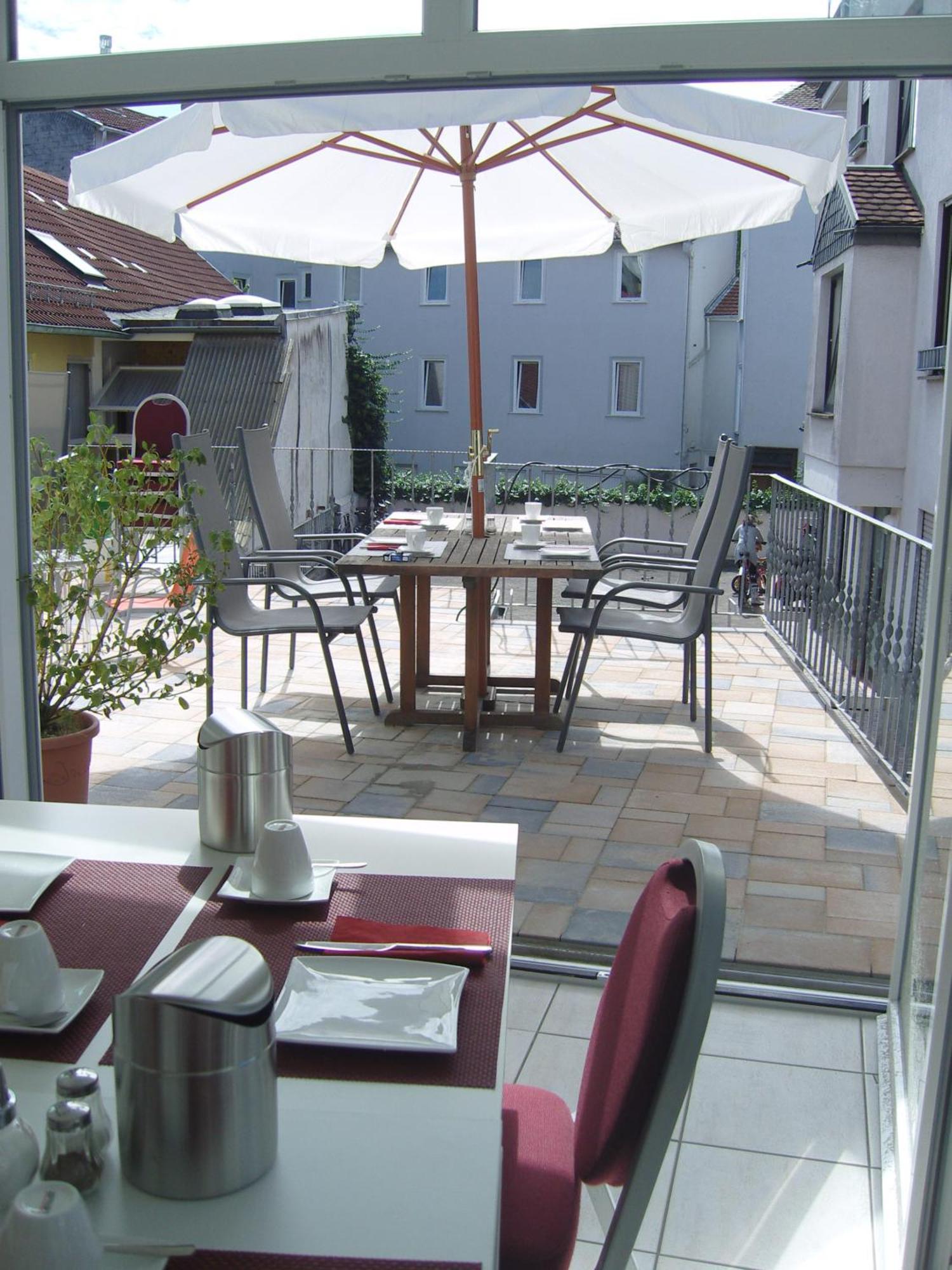 Zum Loewen Hotel Bad Homburg vor der Höhe Kültér fotó